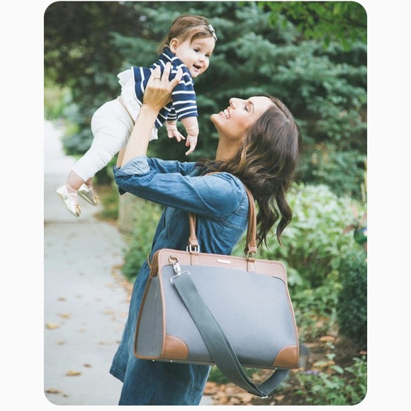 Little Unicorn Manifest Weekender Diaper Bag - Picture 13 of 13